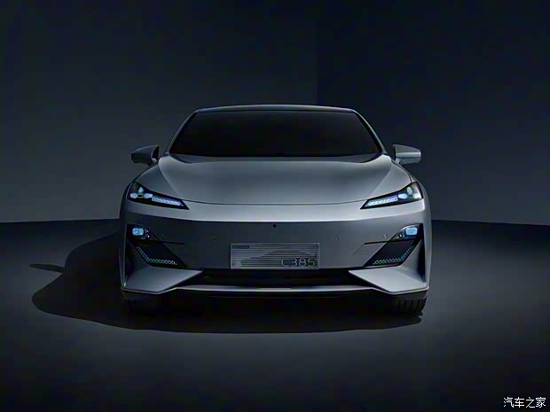 長安汽車 長安深藍(lán)SL03 2022款 C385 原型車