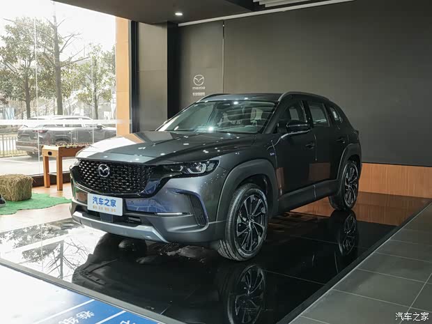长安马自达 马自达CX-50行也 2023款 2.5L HEV 四驱智行版 长安马自达 马自达CX-50行也 2023款 2.5L HEV 四驱智行版