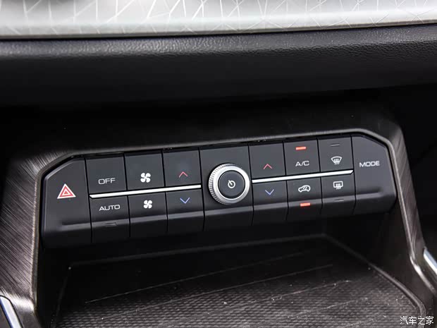 长城汽车 WEY VV5 2021款 1.5T 两驱智先锋