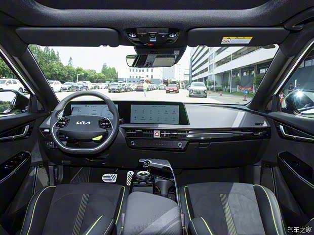 起亚(进口) 起亚EV6 2023款 GT版 起亚(进口) 起亚EV6 2023款 GT版