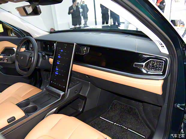 牛创新能源 自游家NV 2022款 1.5T 增程版 牛创新能源 自游家NV 2022款 1.5T 增程版