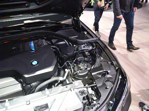 寶馬(進(jìn)口) 寶馬3系新能源(進(jìn)口) 2020款 330e