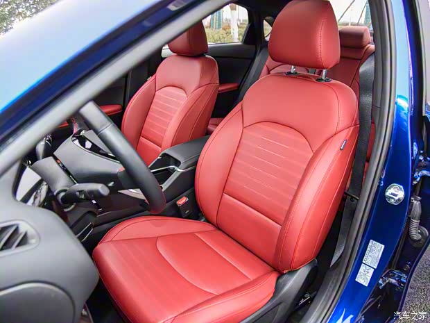 悦达起亚 起亚K3 2023款 1.5L CVT尊贵版