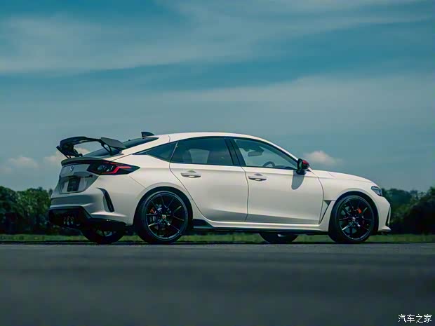 本田(进口) 思域(进口) 2023款 TYPE R Accessorized 日本版 本田(进口) 思域(进口) 2023款 TYPE R Accessorized 日本版