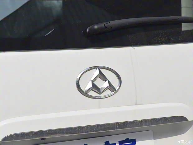 上汽大通 上汽大通G10 2018款 PLUS 2.0T 手動(dòng)精英版