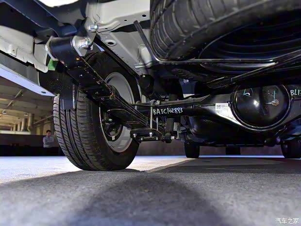 北汽瑞翔 博腾V1 2022款 1.5L乘用车舒适型R15C1