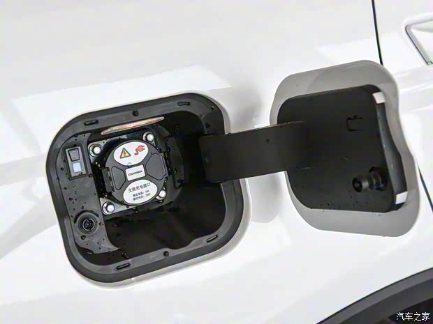 长安汽车 长安CS75 PHEV 2018款 基本型