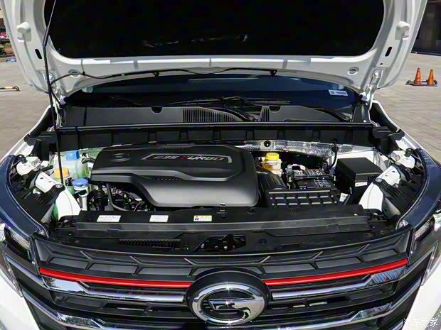 广汽乘用车 传祺GS3 2021款 POWER 235T 手动劲酷版 广汽乘用车 传祺GS3 2021款 POWER 235T 手动劲酷版