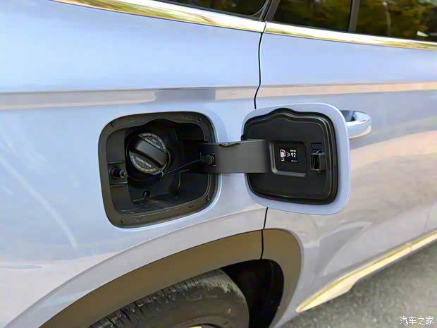 吉利汽车 星越L 雷神Hi·P 2022款 1.5T DHT基本型