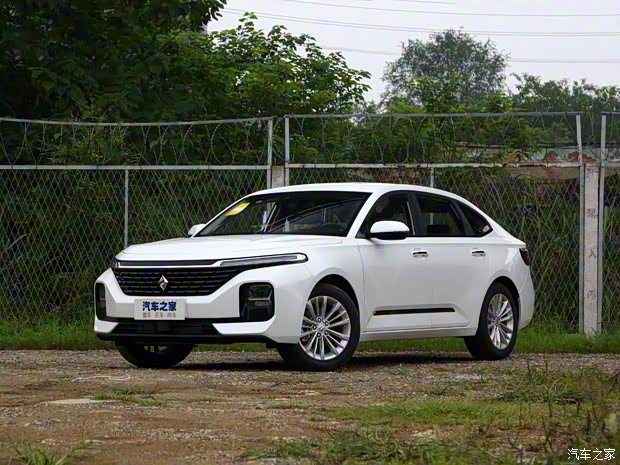 上汽通用五菱 新宝骏RC-5 2020款 1.5T 中配版