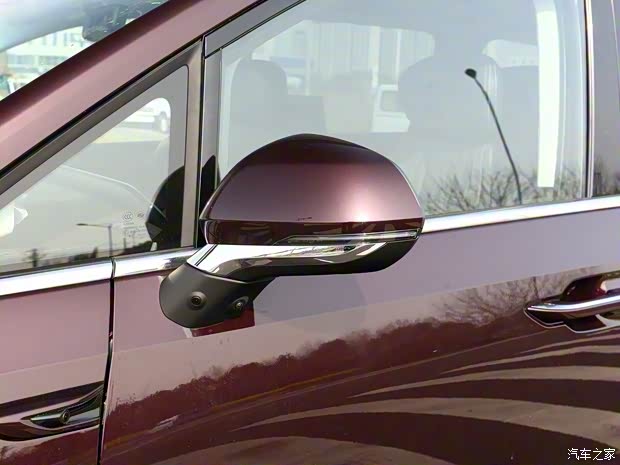 上汽大通 上汽大通MAXUS G90 2022款 2.0T 基本型