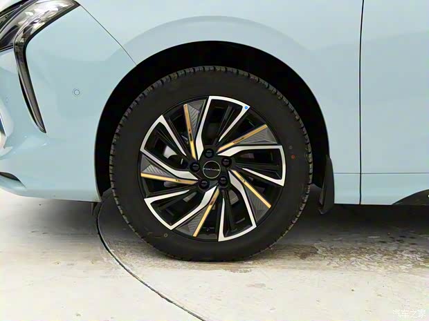 东风风行 风行·游艇 2022款 1.5T DCT揽月版 东风风行 风行·游艇 2022款 1.5T DCT揽月版