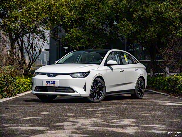 威馬汽車(chē) 威馬E.5 2022款 基本型
