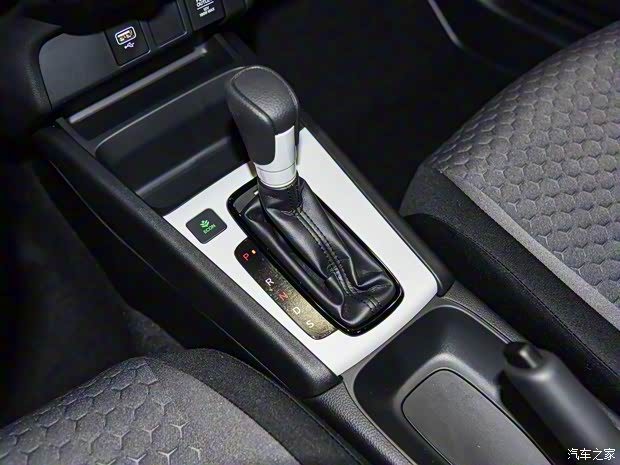 廣汽本田 飛度 2022款 1.5L CVT 無(wú)限MUGEN版