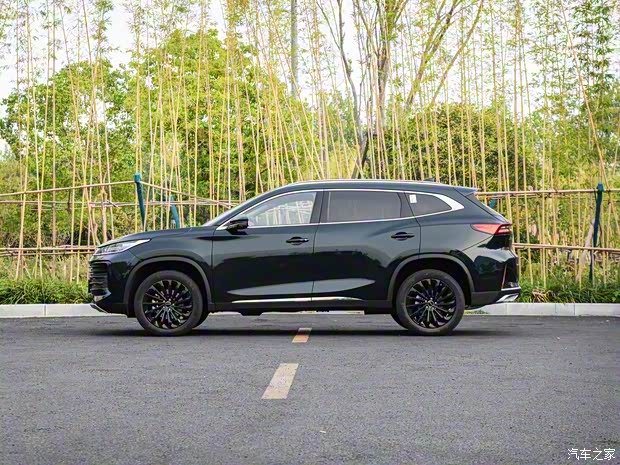 星途 星途凌云 2023款 两驱低配版 星途 星途凌云 2023款 两驱低配版