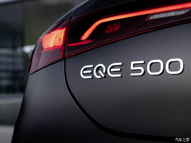 梅赛德斯-EQ 奔驰EQE(海外) 2022款 500 4MATIC AMG Line 欧洲版 梅赛德斯-EQ 奔驰EQE(海外) 2022款 500 4MATIC AMG Line 欧洲版