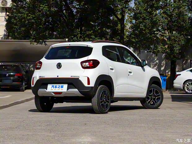 东风汽车 纳米BOX 2022款 轻风版 201KM 闪电型 东风汽车 纳米BOX 2022款 轻风版 201KM 闪电型