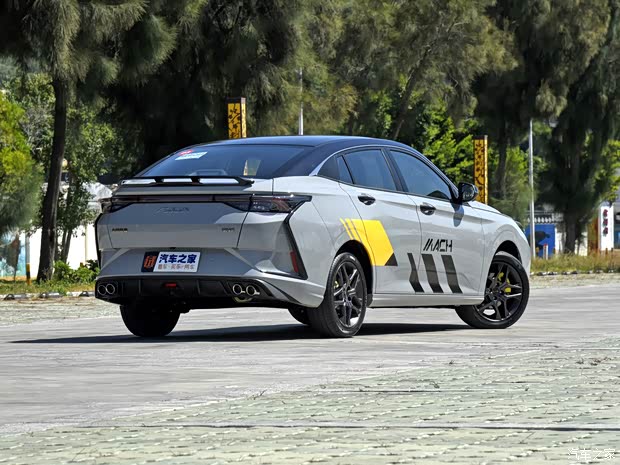 东风乘用车 奕炫 2023款 马赫版 1.5T 自动高配版