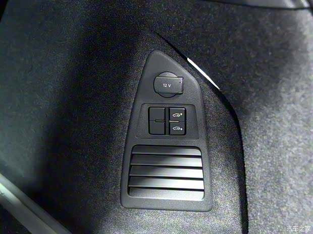 大眾(進(jìn)口) 途銳 2020款 3.0TSI 銳尊版 國VI