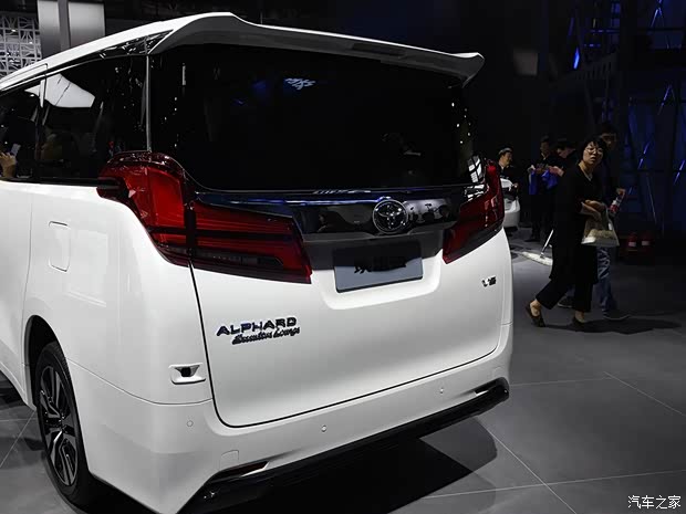 丰田(进口) 埃尔法 2018款 日版 丰田(进口) 埃尔法 2018款 日版