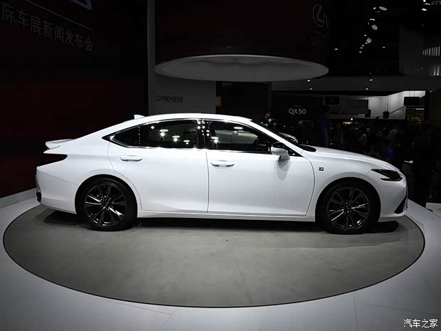 雷克萨斯 雷克萨斯ES 2018款 260 F SPORT