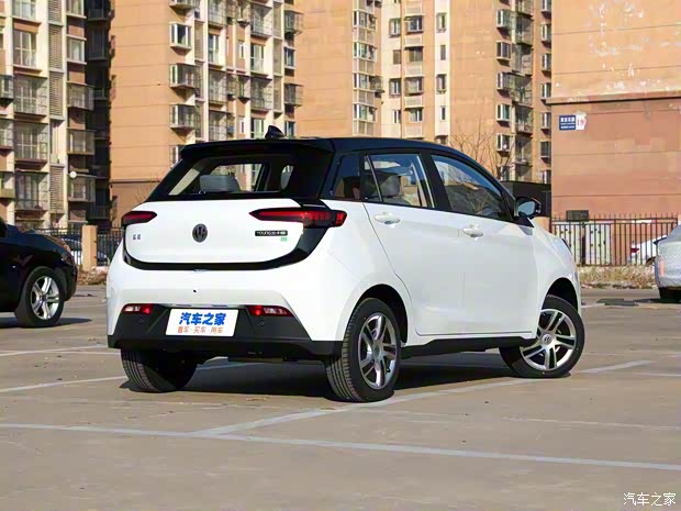 電動(dòng)屋 YOUNG光小新 2023款 302KM 珍珠版