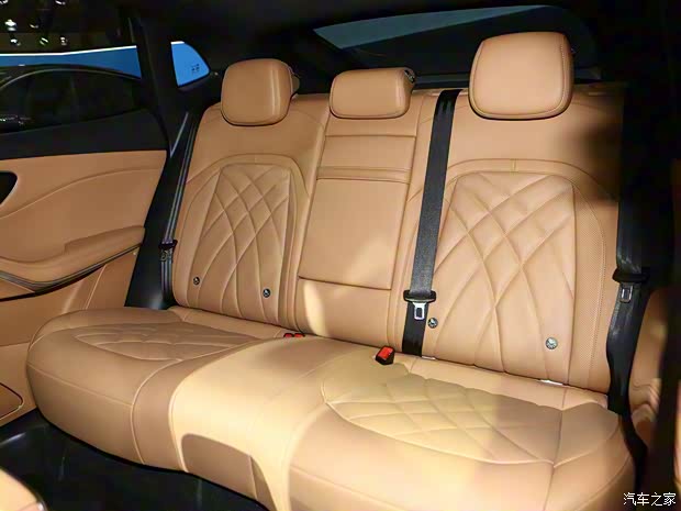 上汽集團 飛凡R7 2022款 基本型