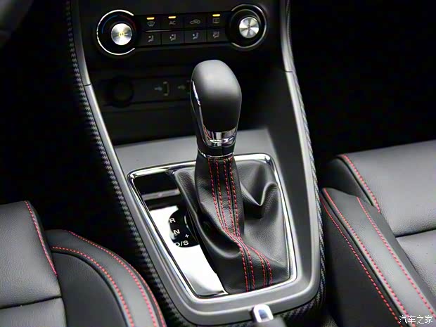 上汽集團(tuán) 名爵ZS 2018款 16T 自動旗艦互聯(lián)網(wǎng)版