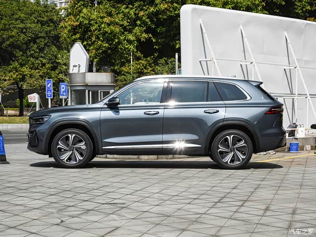 吉利汽车 星越L 2022款 1.5T 雷神Hi·X油电混动版 高配版