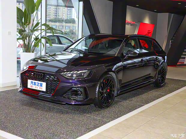 Audi Sport 奧迪RS 4 2022款 RS4 Avant 黑曜版