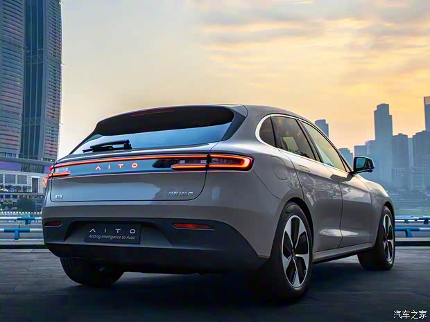 赛力斯汽车 问界M5 2022款 M5 EV 四驱纯电基本型 赛力斯汽车 问界M5 2022款 M5 EV 四驱纯电基本型