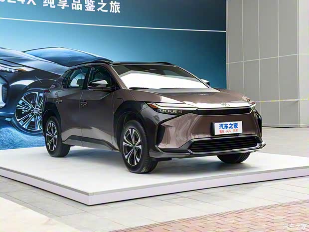 一汽丰田 一汽丰田bZ4X 2022款 中配版 一汽丰田 一汽丰田bZ4X 2022款 中配版