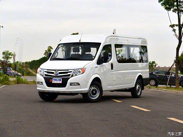 东风汽车 御风 2018款 2.5T物流车A100长轴高顶5-9座ZD25 国V 东风汽车 御风 2018款 2.5T物流车A100长轴高顶5-9座ZD25 国V