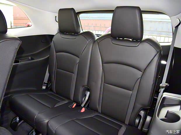 上汽通用別克 昂科旗 2020款 28T 兩驅(qū)戰(zhàn)旗型