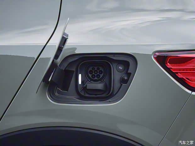 沃爾沃(進口) 沃爾沃XC40新能源(進口) 2022款 Recharge Twin 歐洲版