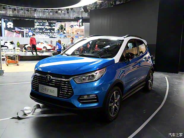 比亞迪 元新能源 2018款 EV360 智聯創酷型