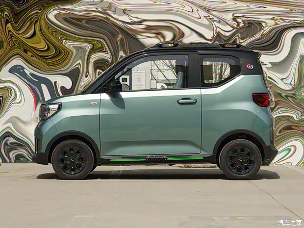 上汽通用五菱 宏光MINIEV 2022款 GAMEBOY 丛林穿越 上汽通用五菱 宏光MINIEV 2022款 GAMEBOY 丛林穿越