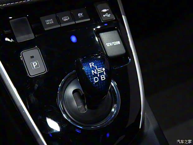 一汽豐田 卡羅拉新能源 2018款 基本型