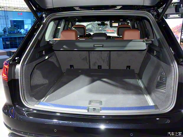 大眾(進(jìn)口) 途銳 2020款 3.0TSI 銳尊版 國VI