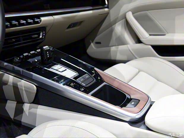 保时捷 保时捷911 2020款 Targa 4 3.0T