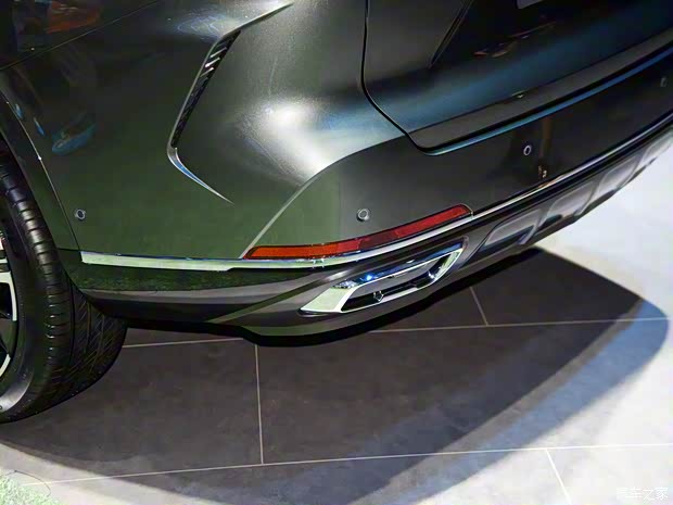 上汽集團(tuán) 榮威RX9 2022款 2.0T 基本型