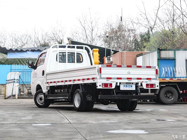 长安跨越 跨越者D5 EV 2023款 230km 豪华版 长安跨越 跨越者D5 EV 2023款 230km 豪华版