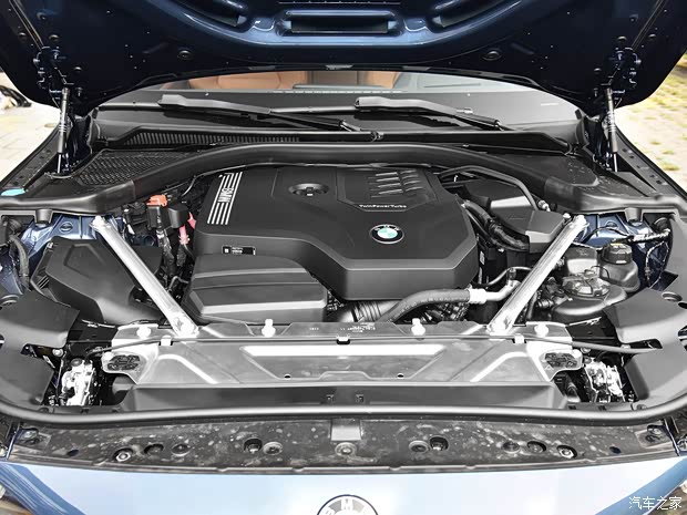 宝马(进口) 宝马4系 2021款 430i M运动曜夜版 宝马(进口) 宝马4系 2021款 430i M运动曜夜版