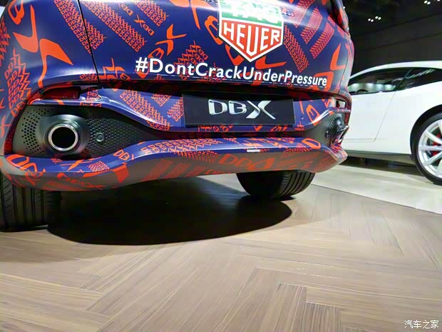 阿斯顿·马丁 阿斯顿·马丁DBX 2020款 基本型