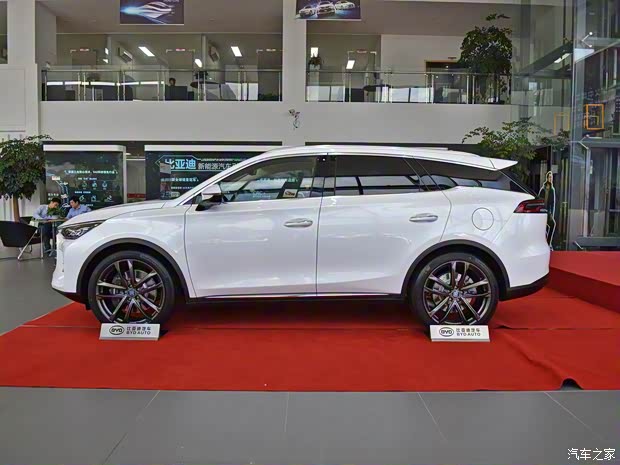 比亞迪 唐新能源 2018款 高配版