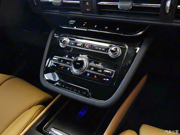 長安林肯 冒險(xiǎn)家 2020款 2.0T 四驅(qū)尊耀版