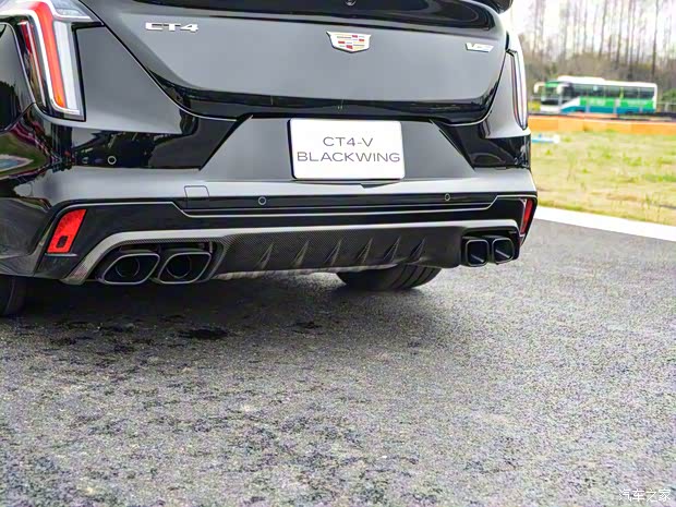 凱迪拉克(進(jìn)口) 凱迪拉克CT4(海外) 2021款 CT4-V Blackwing