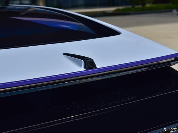 華人運(yùn)通 高合HiPhi Z 2023款 四座版