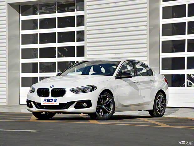 華晨寶馬 寶馬1系 2018款 118i 運(yùn)動型