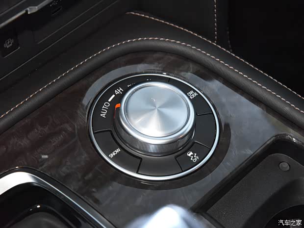 日產(chǎn)(進口) 途樂 2023款 ARMADA 5.6L 無敵艦隊旗艦版